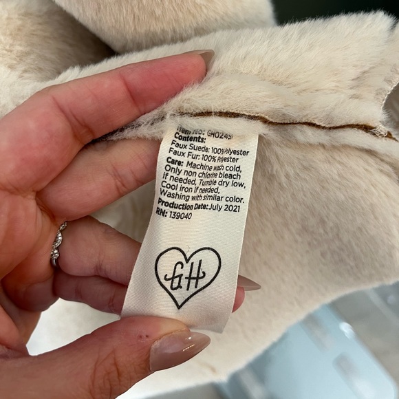 NWOT GOOD HART Matilda Jane Greenville Womens faux fur/suede cardigan vest Large - Picture 6 of 9